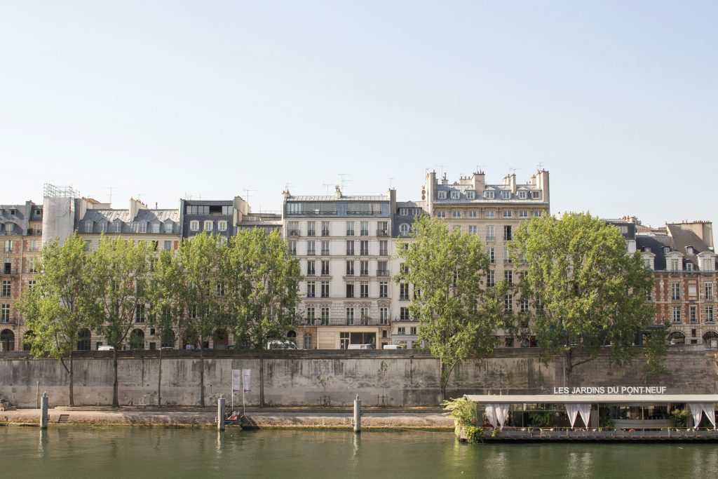 bord de seine depuis notre hôtel 3 étoiles à paris